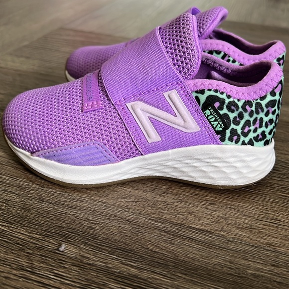 New balance shoes - Picture 4 of 7